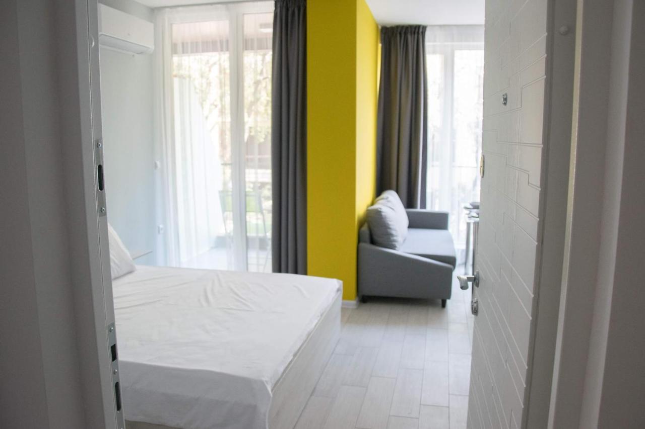 Apartments Siyana Varna Exterior photo