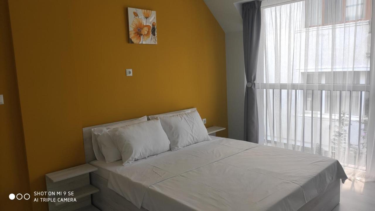 Apartments Siyana Varna Exterior photo